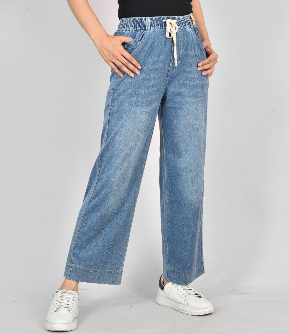 9F2 Baggy jeans