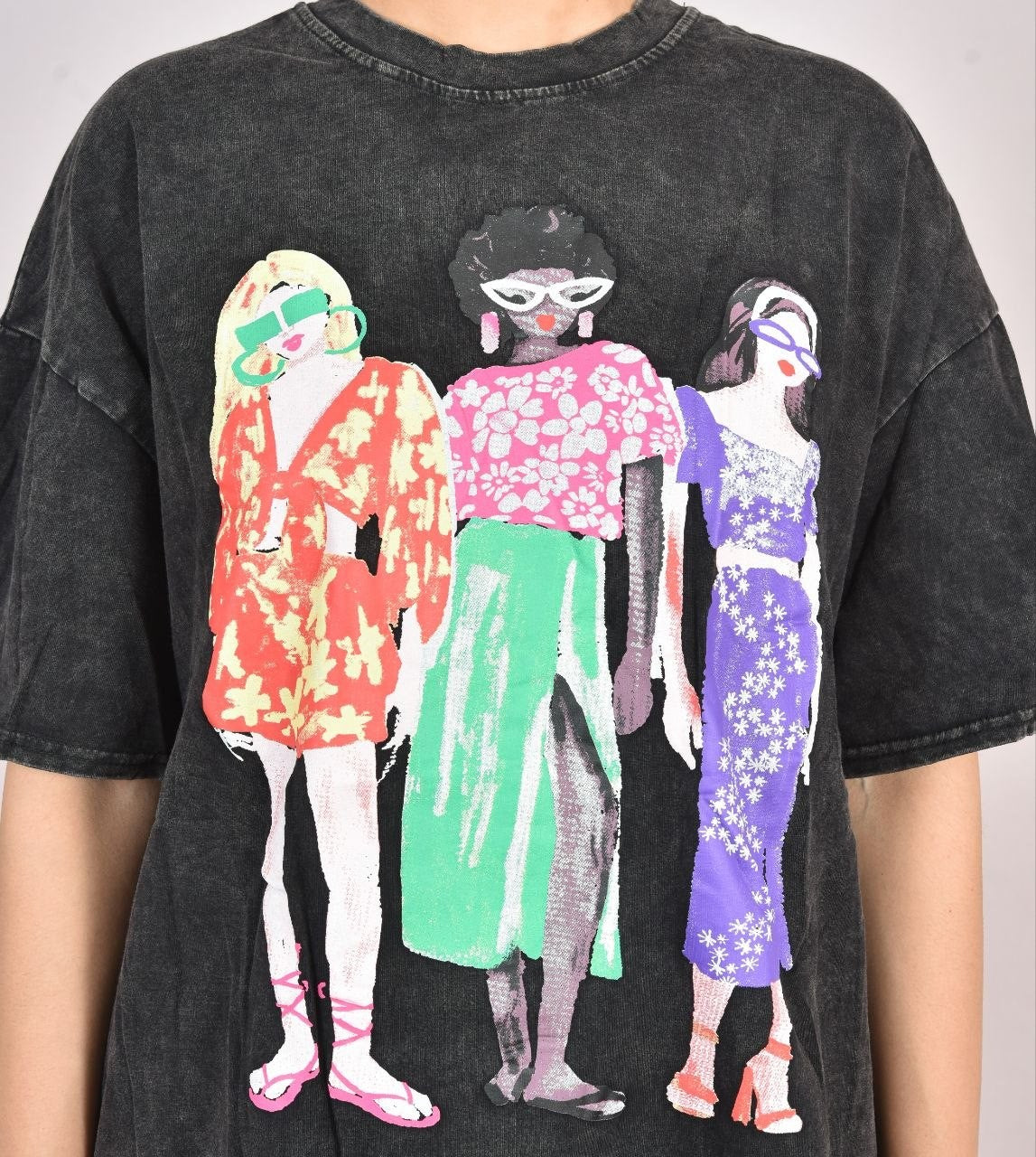 3 cuties black T shirt