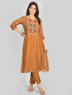 Mahika Methi Mulchenderi  Suit