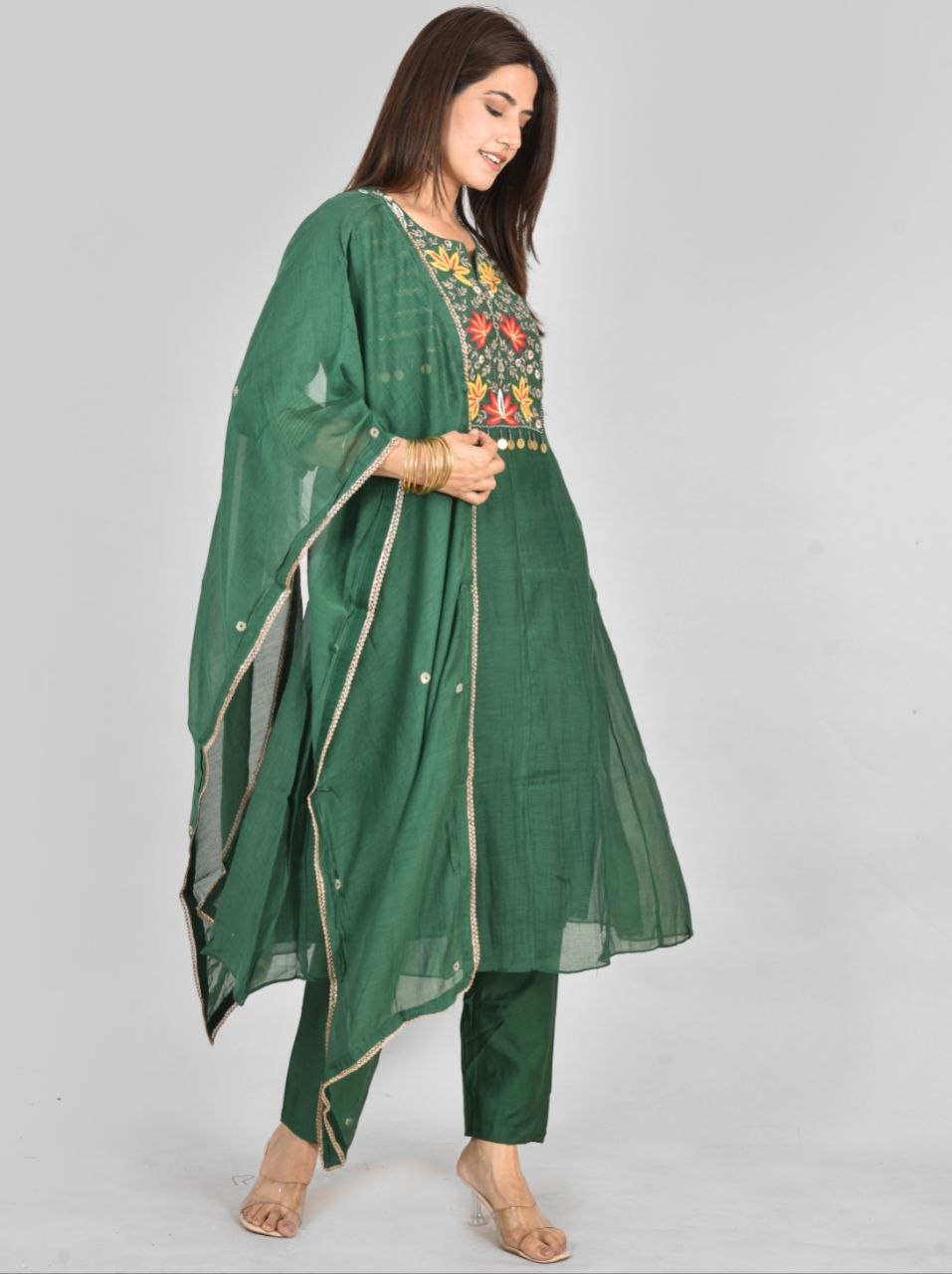 Mahika Grn Mulchenderi Suit
