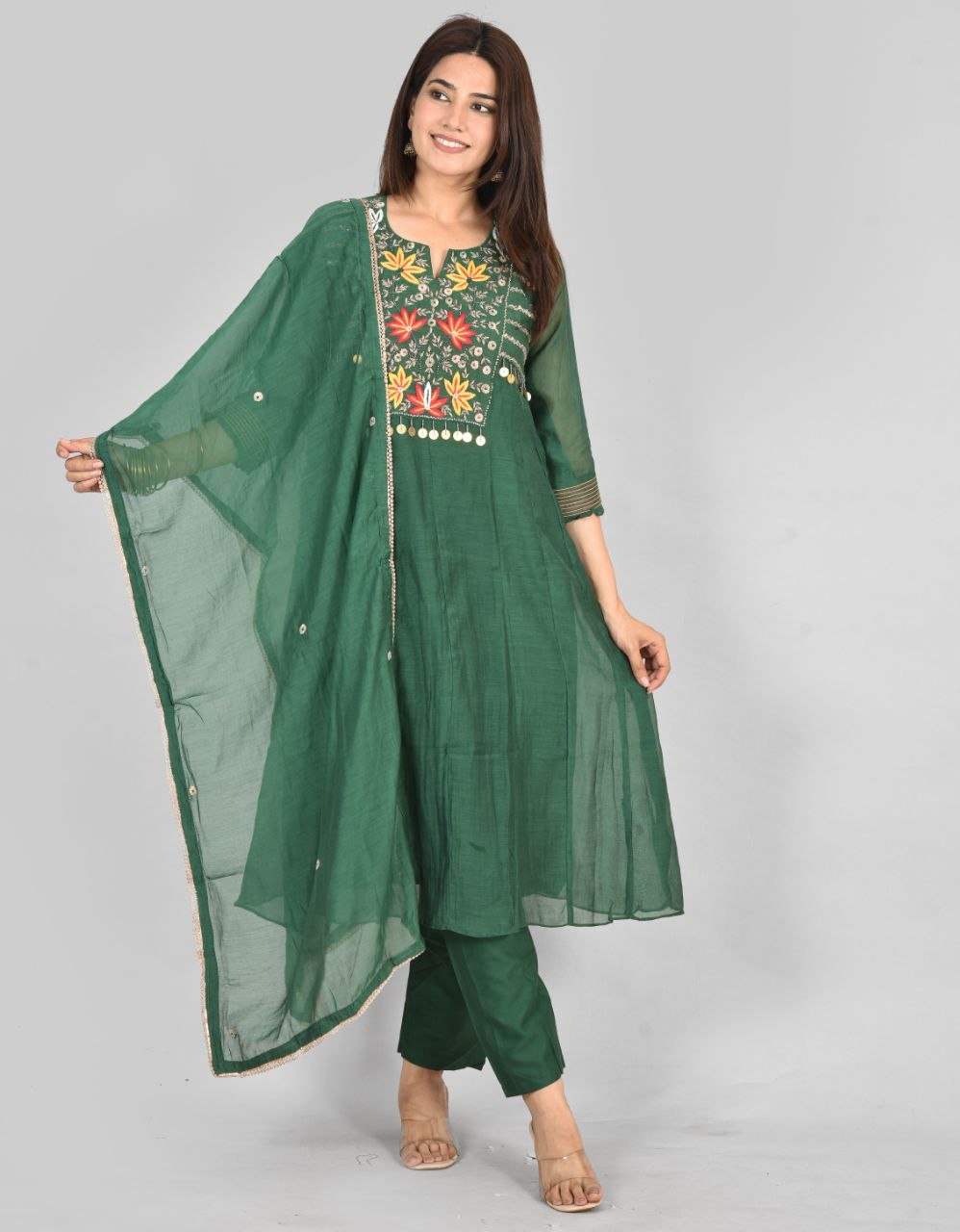 Mahika Grn Mulchenderi Suit
