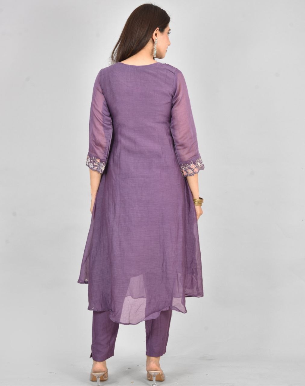 Pur Ishyani Mulchenderi Suit