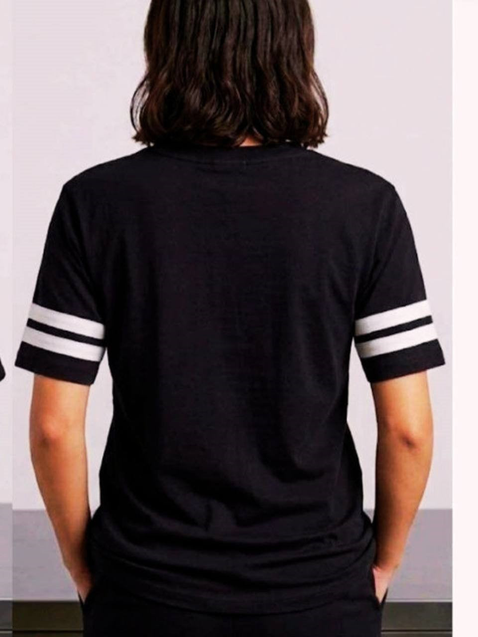 VIV26-203 V Neck T Shirt