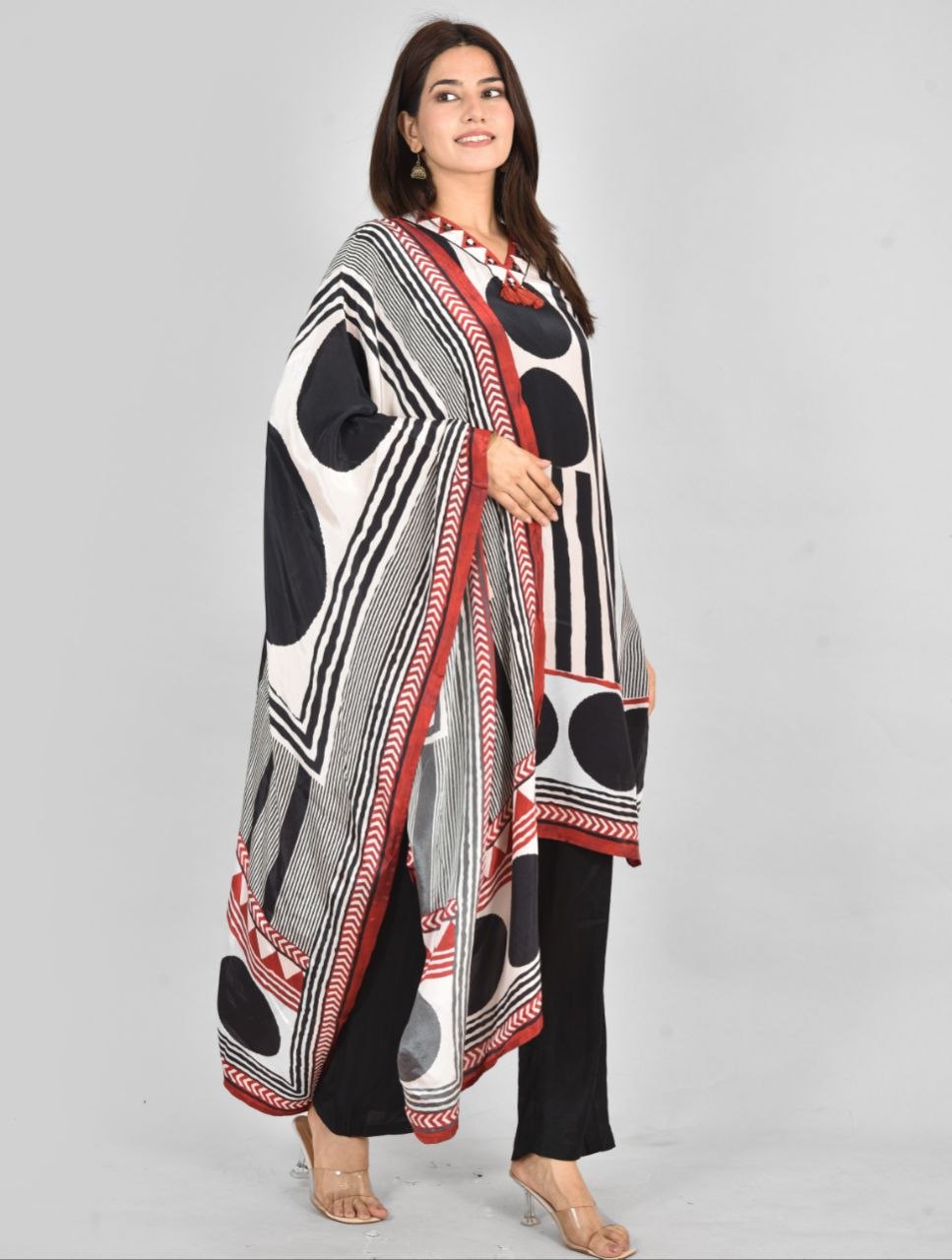 Bk Polka Dot Chinon Digital Print Suit