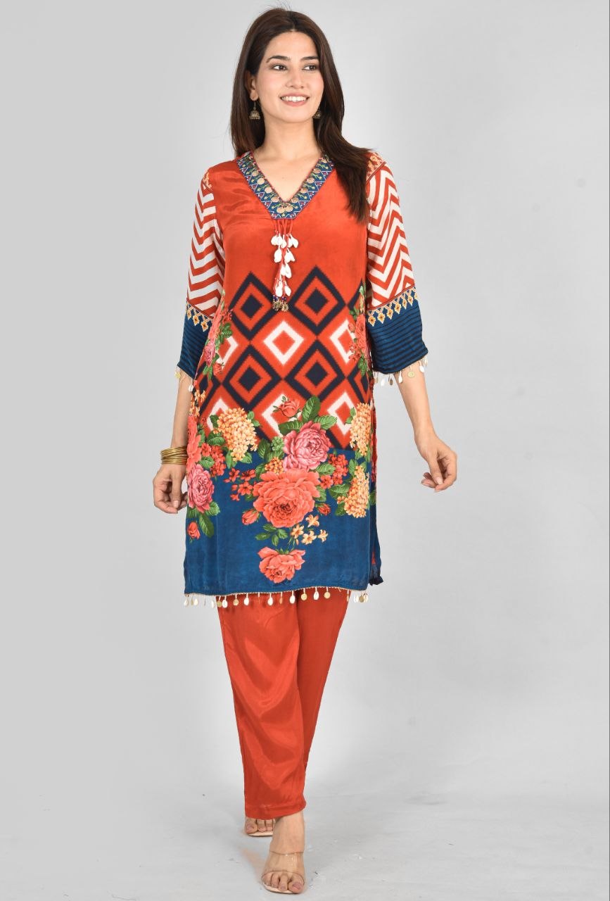 Mustard Codi Chinon Digital Print  Suit
