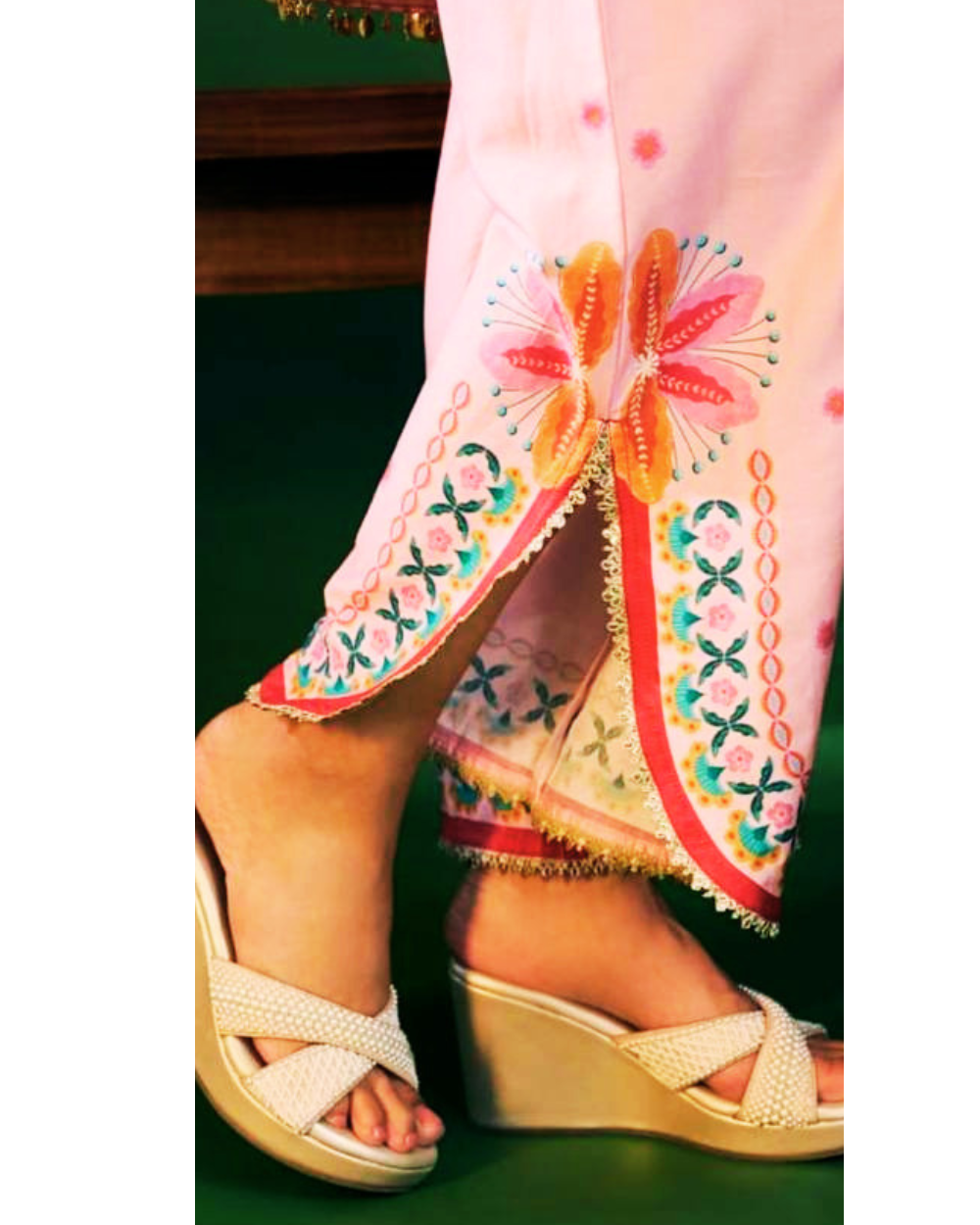 Saumya pink suit
